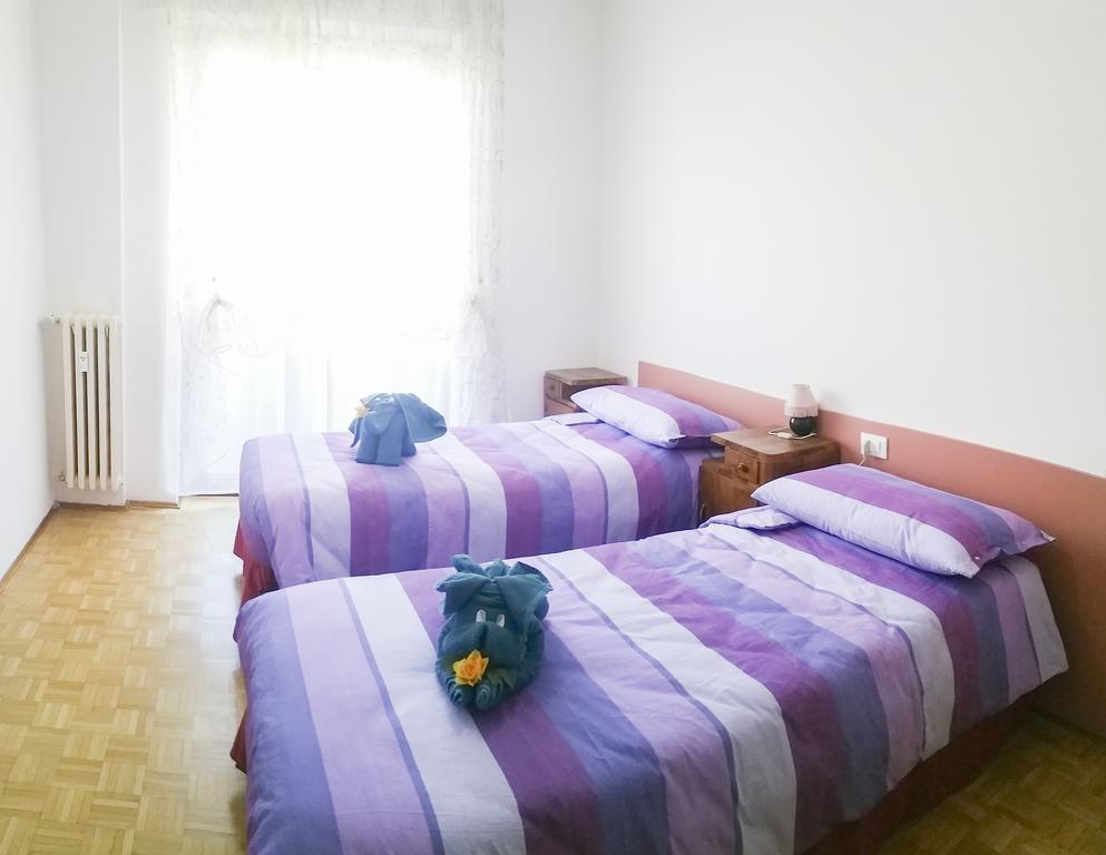 Rosso Tirano Apartment Luaran gambar